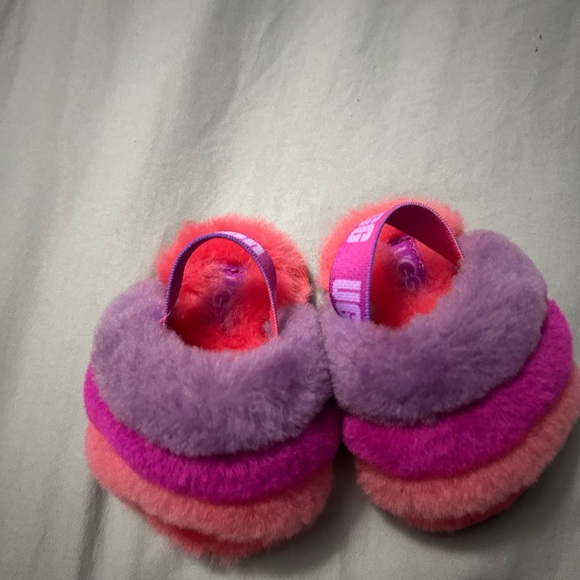 Baby fluff yeah slide uggs - Picture 3 of 6